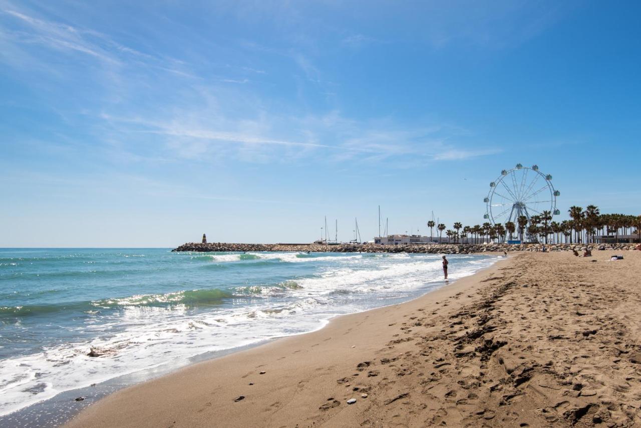 Aloha Puerto Private Apartment 1St Line Carihuela Beach Торемолинос Екстериор снимка
