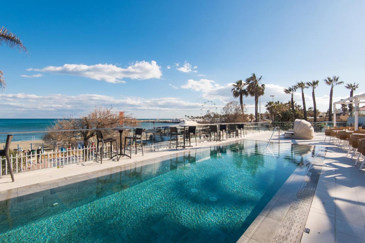 Aloha Puerto Private Apartment 1St Line Carihuela Beach Торемолинос Екстериор снимка